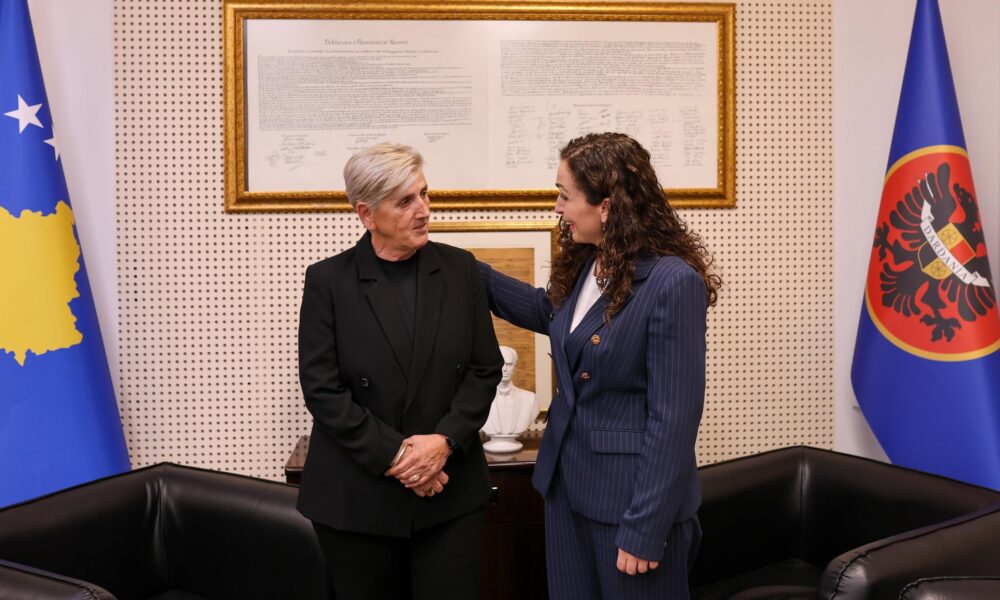 Vendimi për t u bashkuar me Osmanin  Fahrije Hoti  Presidentja më e mirë  që ka përfaqësuar Kosovën brenda dhe jashtë vendit  VIDEO 