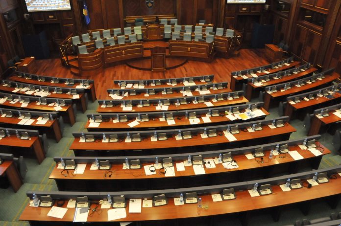  Do e ndalnim fizikisht   Zbulohet plani që kishte përgatitur AAK nëse do zgjedhej presidenti me 60 vota