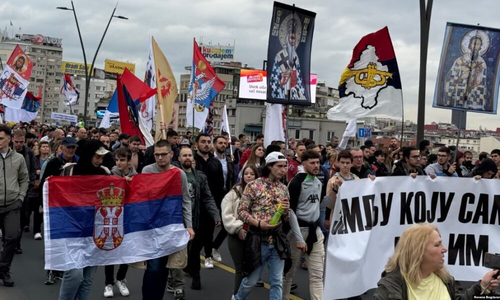Çfarë mesazhi dërgojnë studentët protestues në Serbi me  Memorandumin  për Kosovën 
