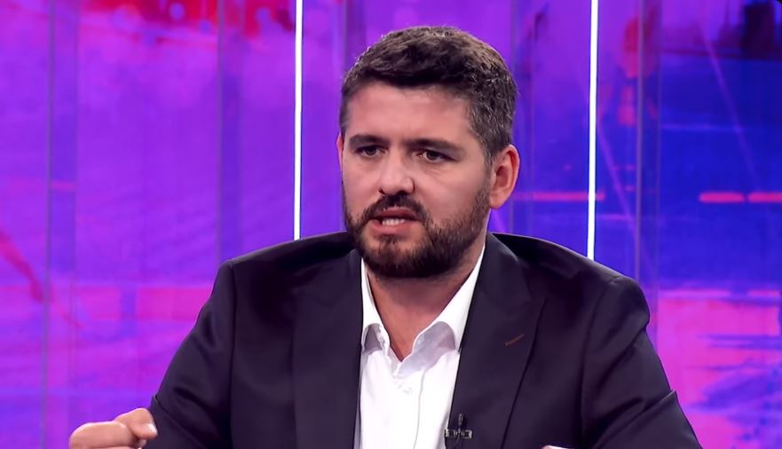 marin-mema-fajeson-bdi-ne-per-vite-heshten-per-interesa-sot-studentet-detyrohen-te-protestojne