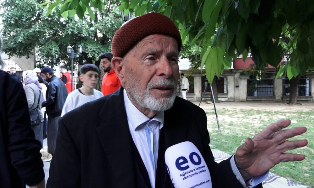 Qytetarët bëjnë thirrje për unitet  Politika po na përçan  duhet më shumë paqe e tolerancë