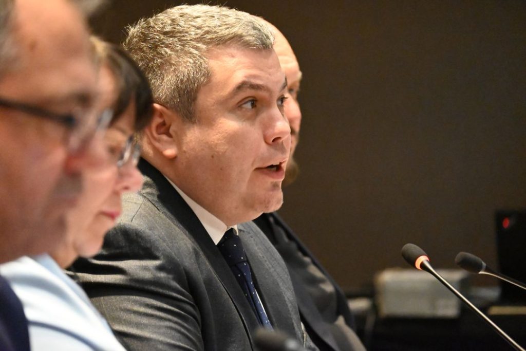 Kryetari i Komisionit Shtetëror të Zgjedhjeve, Bojan Mariçiq | Foto: Meta.mk