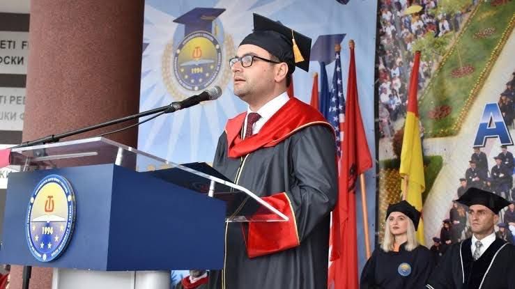 Me çfarë kredibiliteti kandidon Kushtrim Ahmeti për rektor të Universitetit të Tetovës 