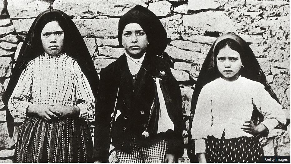  Dielli rrotullohej si rrotë zjarri   si profecitë e Fatimës parashikuan rënien e Bashkimit Sovjetik