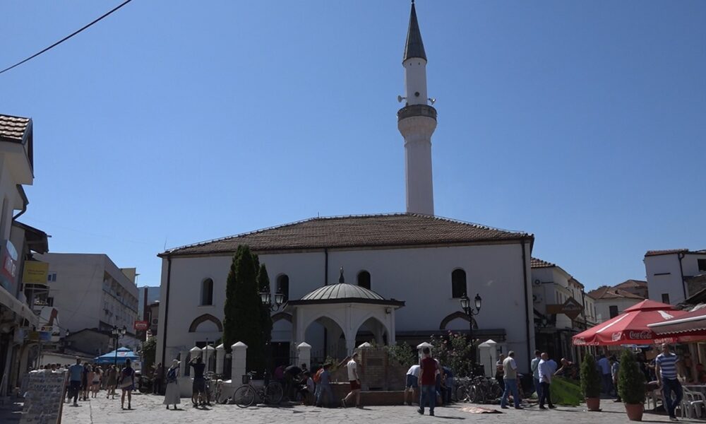 BFI publikon orarin e faljes së namazit të Kurban Bajramit në vend
