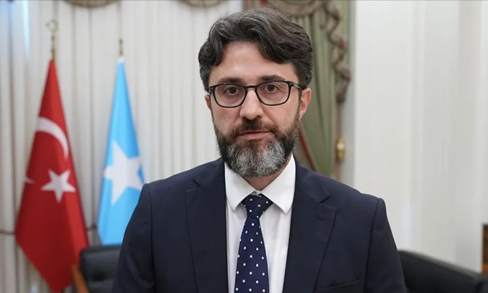 Turqia emëron ambsador të ri në Shkup  ja kush është