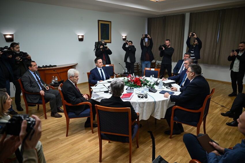 Kasami e kërkoi në takimin e liderëve  votimi elektronik për diasporën po bëhet