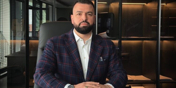 evazioni-me-kostum-ligjor-ne-kufi-te-paligjshmerise