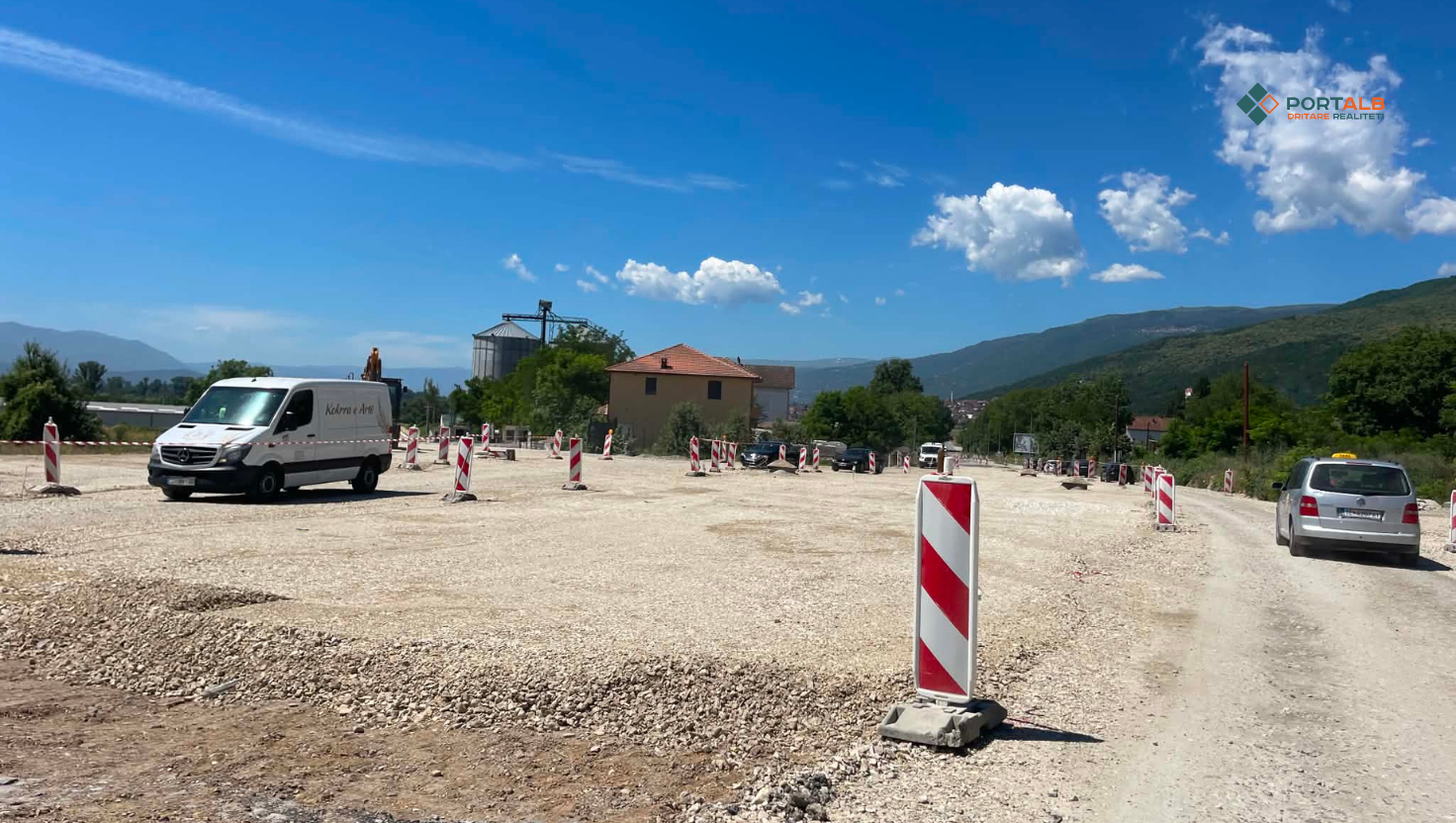 Pjesa ku duhet të lidhet qarkorja në Neproshten me rrugën rajonale Tetovë - Jazhincë. Foto: Fisnik Xhelili/Portalb.mk