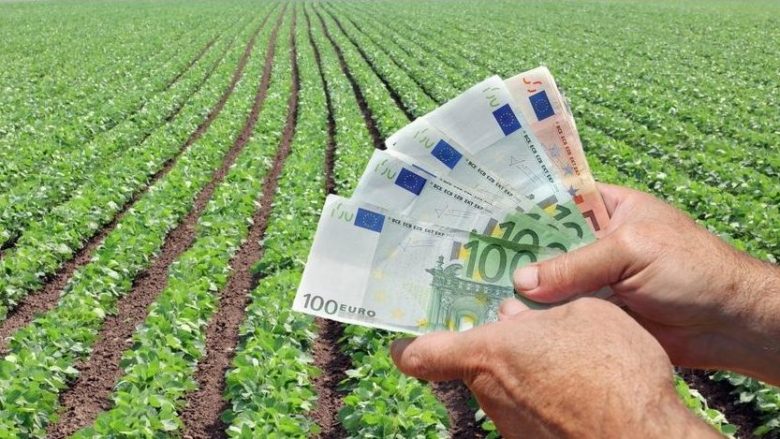 Hapet thirrja për aplikim për pagesat direkte në bujqësi  Ministria i fron fermerët dhe subjektet e interesuara që të aplikojnë