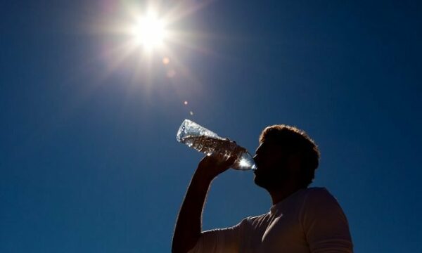 Evropa përballet me valën e parë ekstreme të të nxehtit  Temperaturat mund të arrijnë deri në 45°C