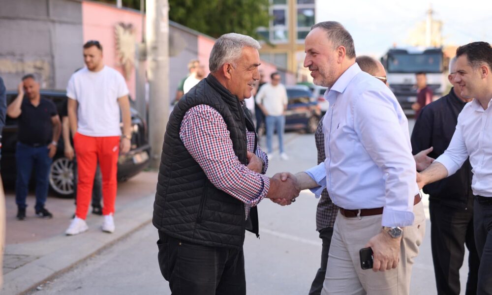 Azizi i përgjigjet Bajram Rexhepit  Jo referendum  por llogari për 22 vite pushtet