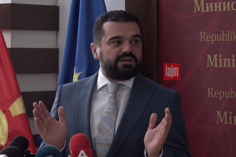 Provimi jurisprudencës  Lloga  Kam marrë iniciativë për ta zgjidhur  i kam dorëzuar ligjet në Kuvend  Qeveria e re i tërhoqi ligjet 
