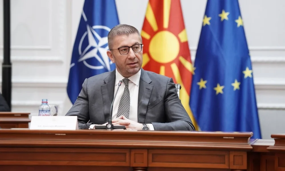 mickoski-me-akuza-te-reja-ministrat-e-bdi-se-nuk-deshen-ta-zgjidhin-ceshtjen-e-provimit-te-jurisprudences