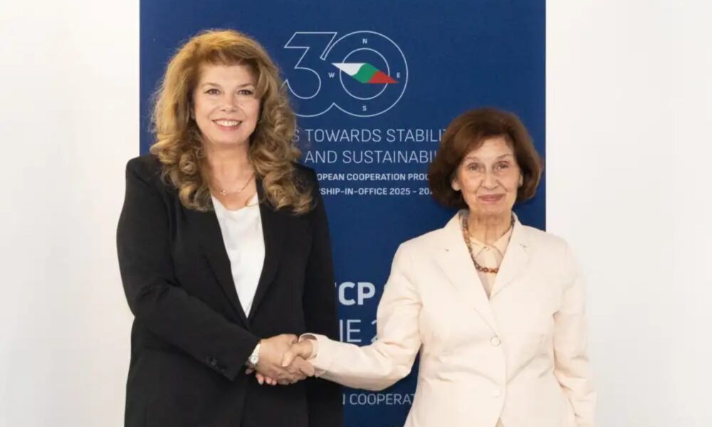 Jotova  Maqedonia e Veriut duhet të përmbushë kriteret evropiane  përfshirë futjen e bullgarëve në Kushtetutë
