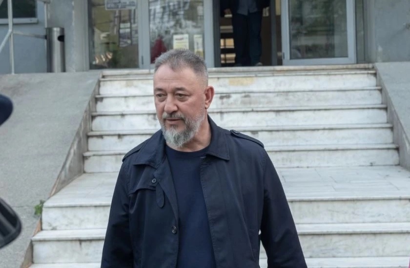 Sami Lushtaku i gëzohet rënies së VV së  Hovin s ka mujt me ma ndalë Serbia  e më së paku mundet Albini