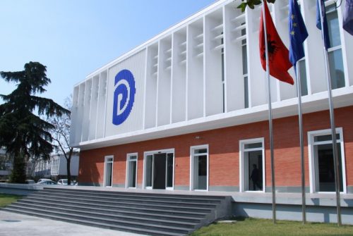 Krasniqi  Në Këshillin Kombëtar të PD dominuan mesazhet  rroftë kryetari   mungoi debati për qeverisjen