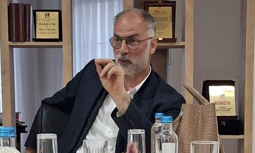 nga-akuzat-per-largime-nga-puna-te-afersia-me-beogradin-mbaron-mandati-i-stoilkoviqit