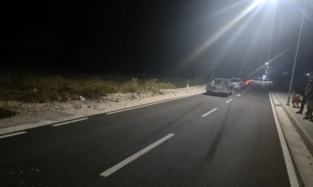Aksident me vdekje në Vlorë  humb jetën një 80 vjeçare pasi u përplas nga një automjet