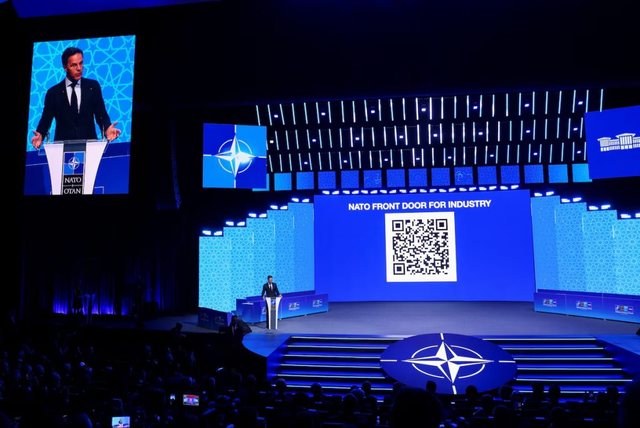 Ngushtica e Hormuzit në qendër të samitit  NATO dhe vendet e Gjirit kërkojnë zgjidhje për sigurinë detare