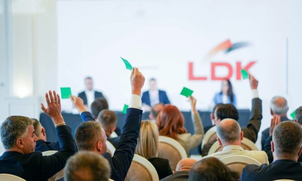 Ftesat e Abdixhikut  zbulojnë  vendin ku do të mbahet Kuvendi i Jashtëzakonshëm i LDK