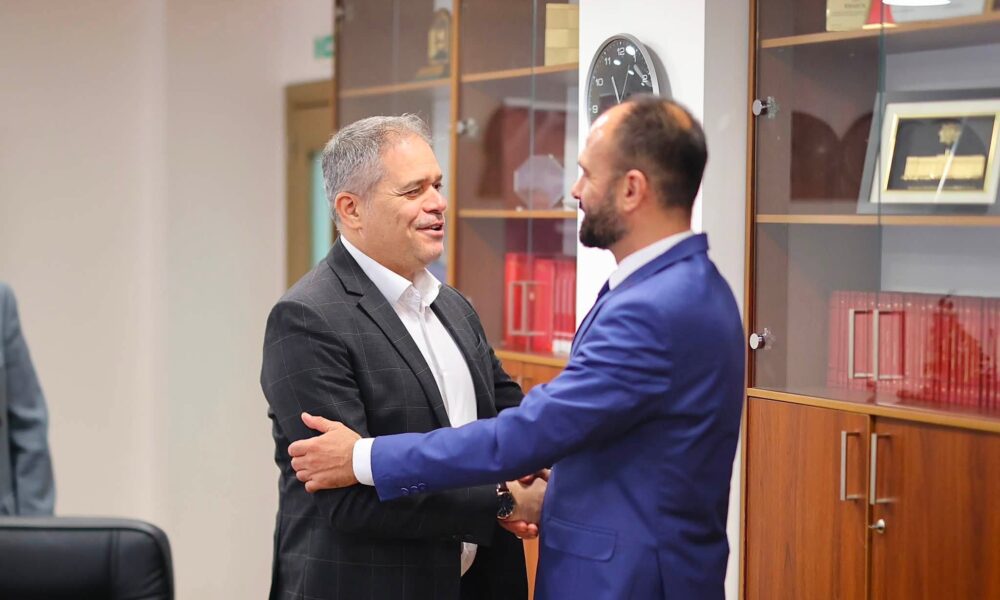 Shasivari në takim me Osmanin  Ligji për përdorimin e gjuhëve të zbatohet në mënyrë të vazhdueshme