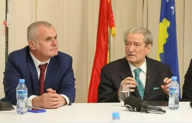 deputetet-nuk-zgjidhen-per-te-lene-bosh-karriget-leskaj-kritikon-bojkotin-e-pd-se