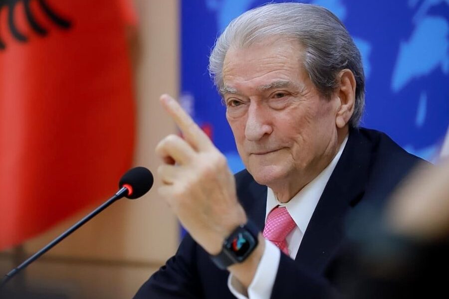  Ndjesa e një monstre   Berisha reagon sërish për deklaratat e ministres serbe  Rama heshti