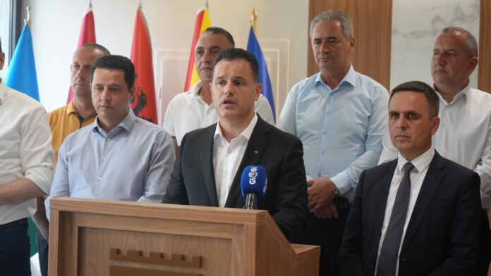 Blerim Sejdiu  Komunat e Pollogut bashkohen në mbështetje të Gostivarit   situata me ujin e pijshëm po shkon drejt normalizimit