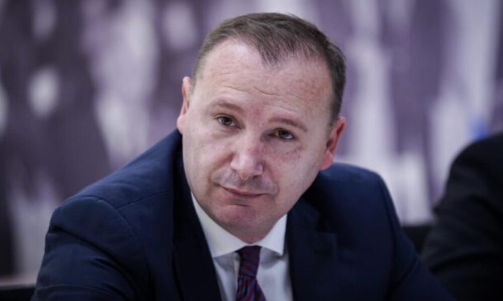 zemaj-ne-ldk-nuk-ka-vend-per-ata-qe-kenaqen-me-vendin-e-dyte-apo-te-trete