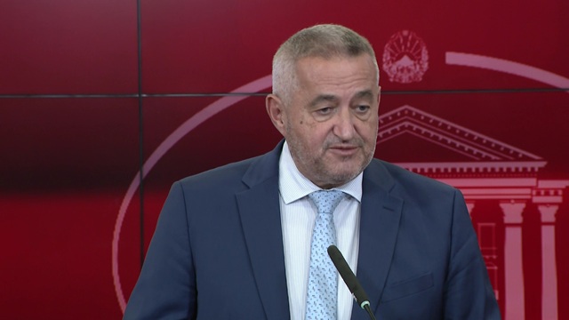 Klekovski  Nuk dua të jap afate për ujin e pijshëm në Gostivar