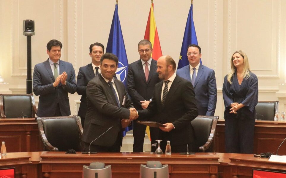 nenshkruhet-marreveshja-per-financimin-e-autostrades-shkup-bllace-faza-e-dyte-198-4-milione-euro-dhe-pese-tunele