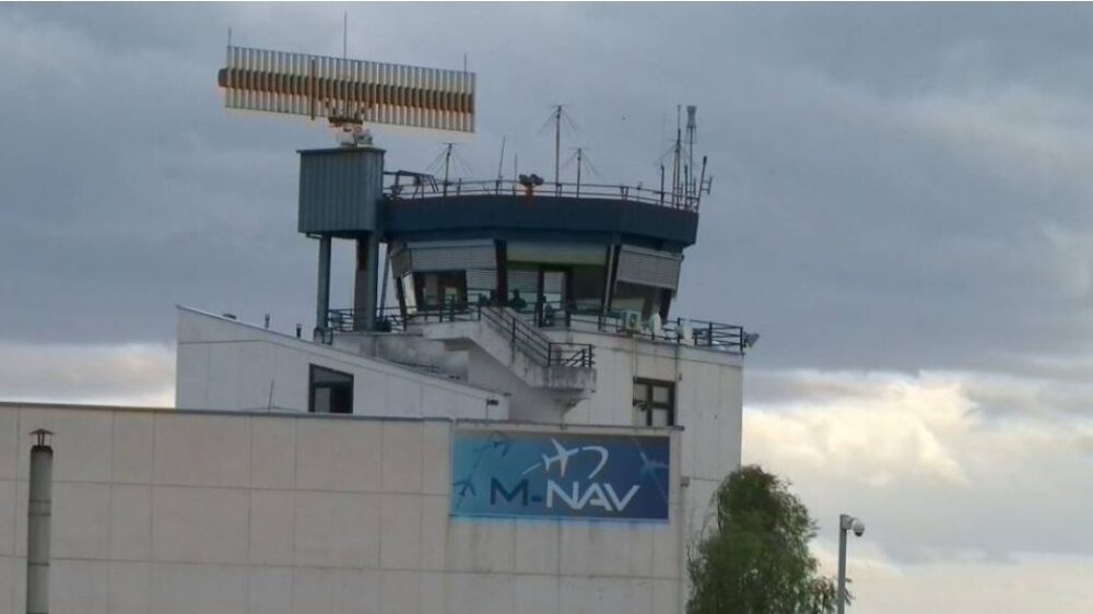 Roja u avancua në detyrë  paga iu rrit nga 50 000 në 100 000 denarë   Kallëzim penal ndaj Bordit Drejtues të M NAV