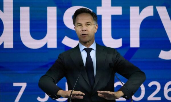 samiti-i-nato-s-ne-ankara-rutte-po-investojme-40-miliarde-dollare-per-dronet-nis-edhe-zevendesimi-i-avioneve-awacs