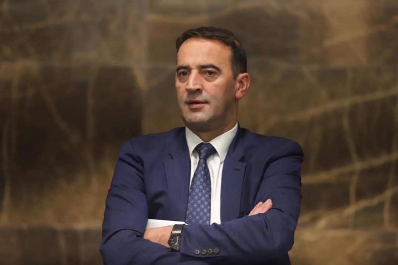 Haradinaj kritikon Kurtin  Ai sorollatet në Greqi  Kosova mungon në Samitin e NATO s