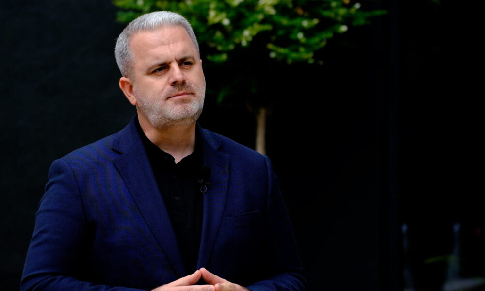 Azemi  Nuk kam informacion për nënshkrime kundër Abdixhikut  nesër mblidhet Kryesia e LDK së në Ferizaj