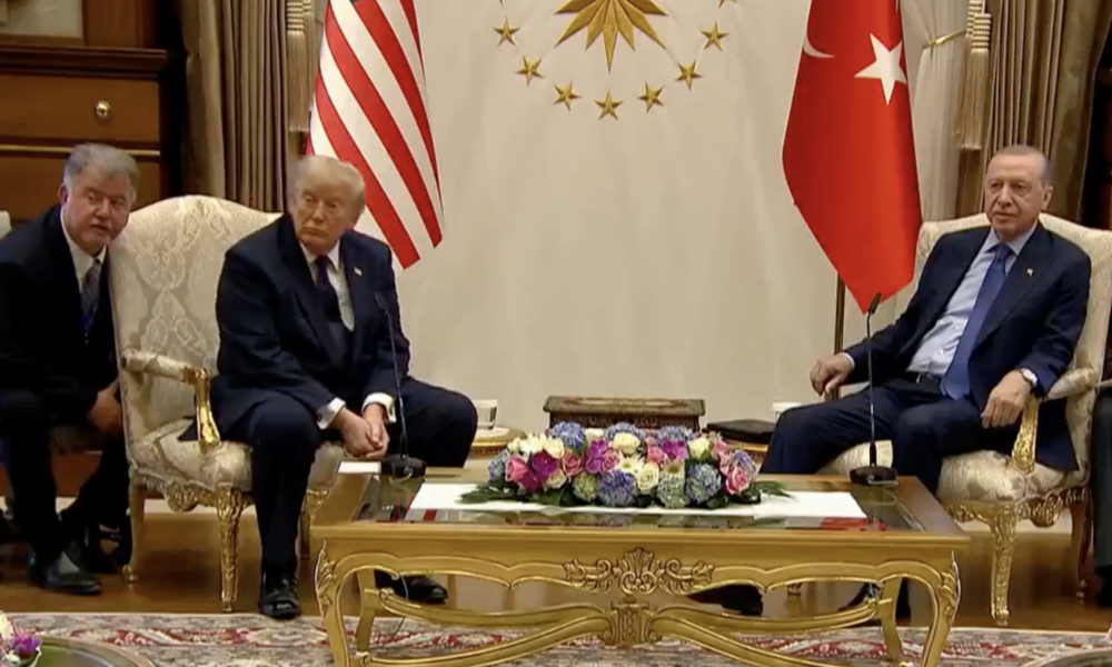 Trump  Jam i zhgënjyer me NATO n  por erdha në samit për shkak të Turqise dhe Erdoganit