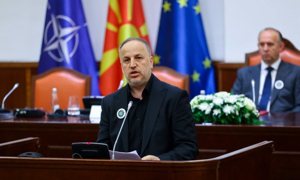 Adnan Azizi  Në Srebrenicë nuk u sulmua vetëm një popullsi  por vetë njerëzimi