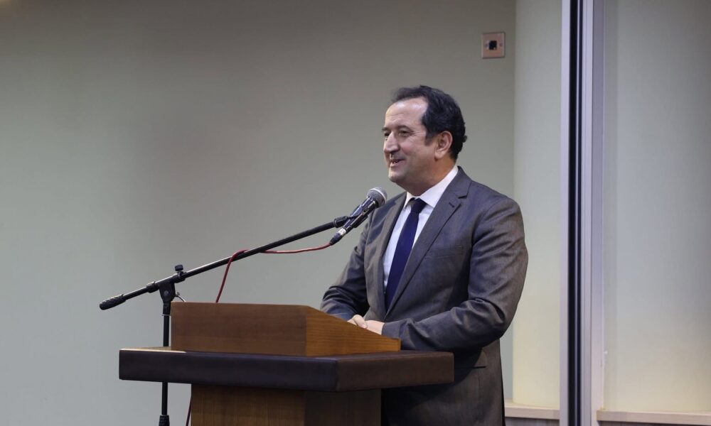  16 arsye pse BDI dhe deputetët satelitë duhet të japin llogari     Bekim Qoku shtron pyetjen 