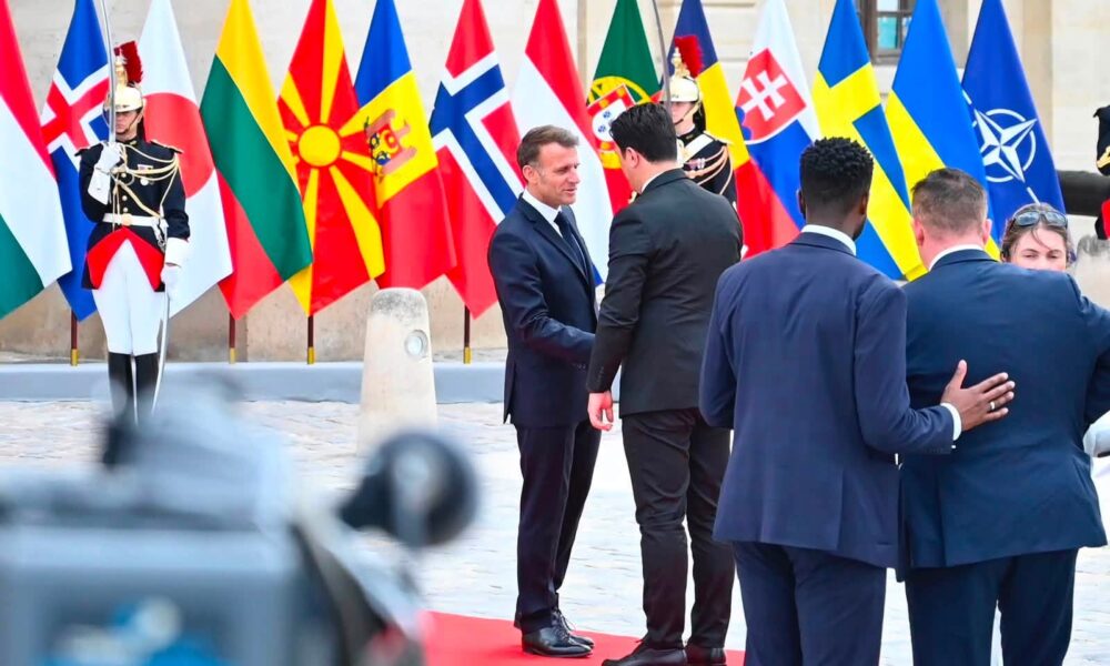 VLEN  Bekim Sali përfaqësoi vendin mes burrështetasve evropianë në Paris