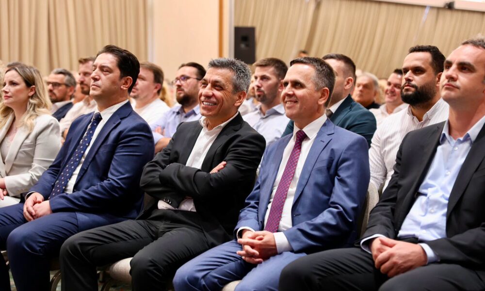Lidërët e VLEN it  Mexhiti e Kasami  kalojnë rejtingun e Ali Ahmetit