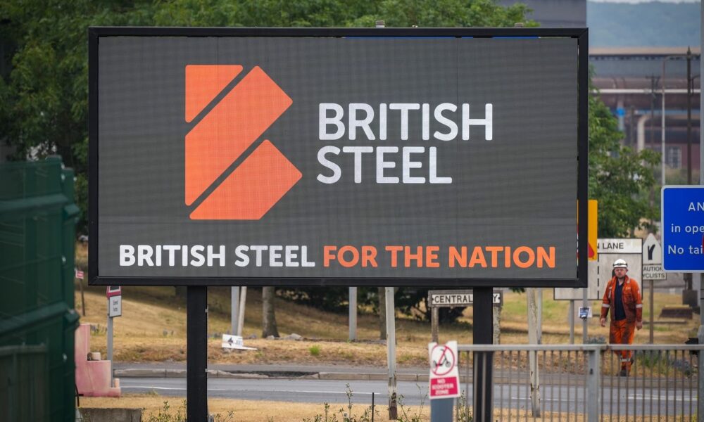 Kina dhe Mbretëria e Bashkuar në deklarata të kundërta për  British Steel 