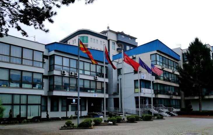 infektiva-liron-pacientet-e-helmuar-nga-ushqimi-19-prej-tyre-rezultuan-me-salmonelle
