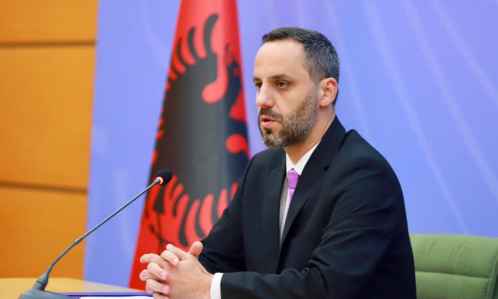 siguria-ne-bregdet-lamallari-paralajmeron-kush-rrezikon-pushuesit-me-mjetet-lundruese-do-perballet-me-ligjin