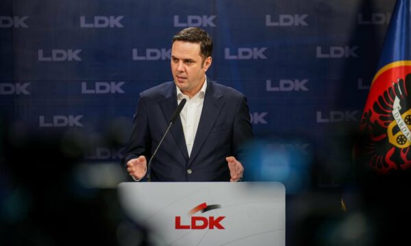 Abdixhiku pas Kuvendit të partisë  LDK ka nevojë për bashkim  Republika për stabilitet institucional
