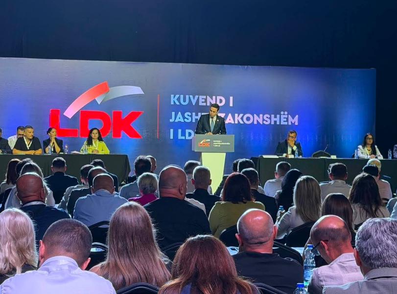 Lumir Abdixhiku mbetet në krye të LDK së