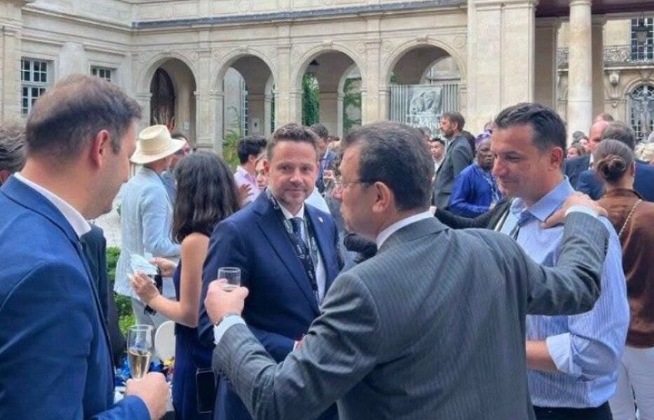  Paraburgimi i Veliajt  model që përsëritet   ish nënkryetari i Sofjes  Vë në rrezik edhe të drejtën e qytetarëve që e kanë zgjedhur