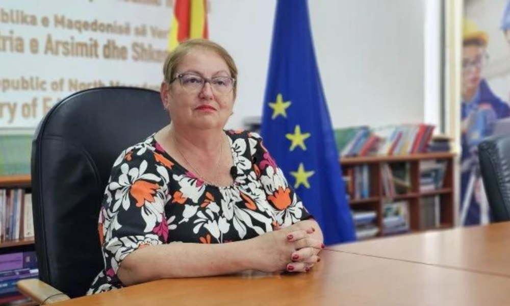 Rreth 2 mijë vende më pak për studentët e rinj