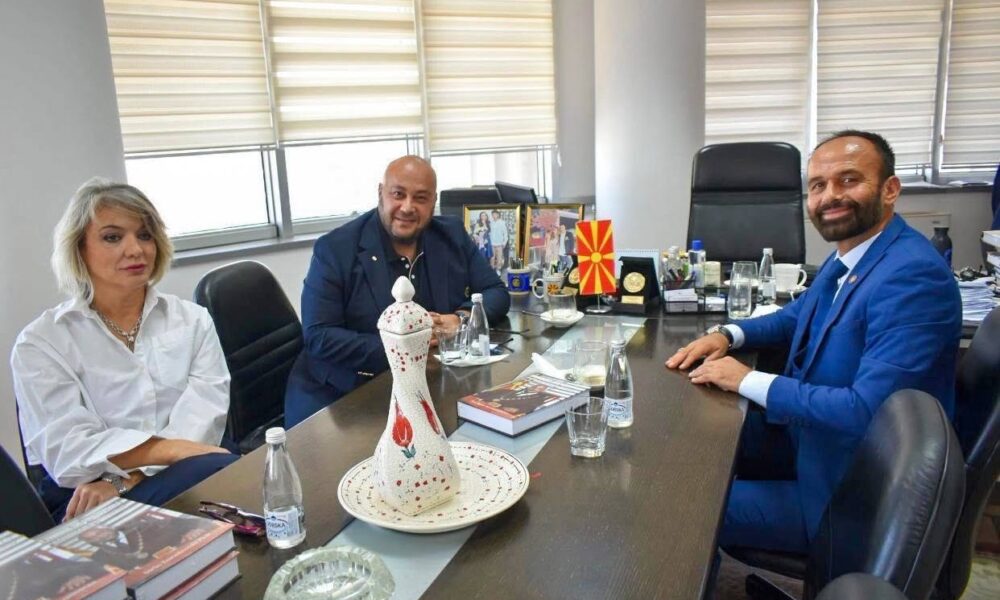 Takim Shasivari   Kostadinovski  Forcimi i dialogut institucional për sundimin e së drejtës dhe integrimin evropian