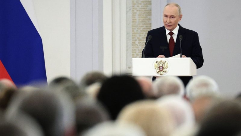 Putin i jep shtetit kompetenca të reja  Rusia mund të marrë nën kontroll bizneset e pambrojtura ndaj sulmeve me dronë